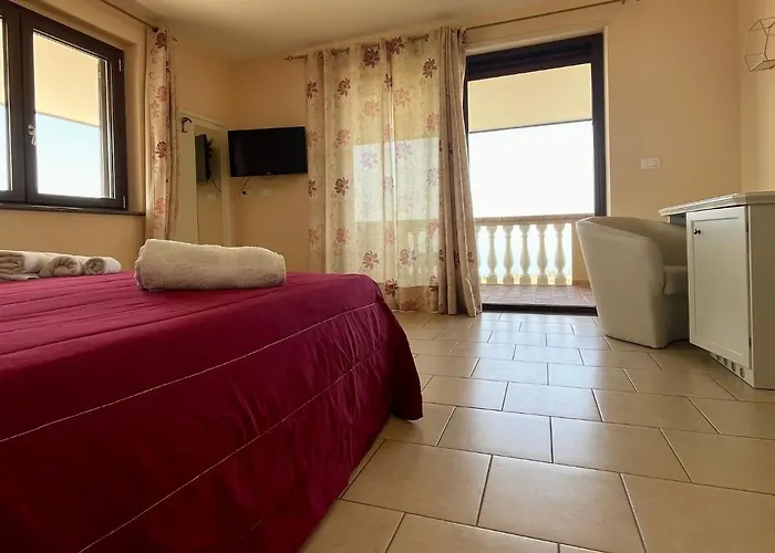 Residenza Domus Aurea Tropea- Vista Mare Affittacamere Santa Domenica (Vibo Valentia)