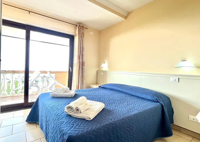 Residenza Domus Aurea Tropea- Vista Mare Santa Domenica (Vibo Valentia)