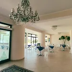 Residenza Domus Aurea Tropea- Vista Mare بيت ضيافة سانتا دومينيكا
