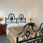 Residenza Domus Aurea Tropea- Vista Mare Maison d'hôtes