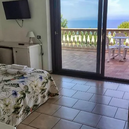 Pensjonat Residenza Domus Aurea Tropea- Vista Mare Santa Domenica (Vibo Valentia)