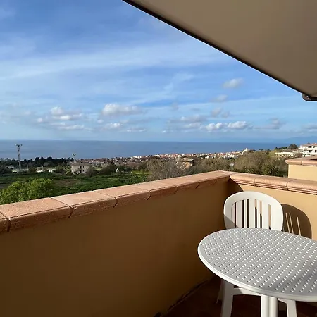 Pensjonat Residenza Domus Aurea Tropea- Vista Mare 3*