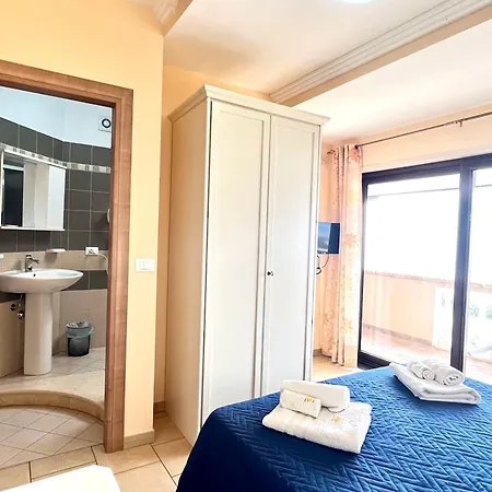 Residenza Domus Aurea Tropea- Vista Mare Pensjonat