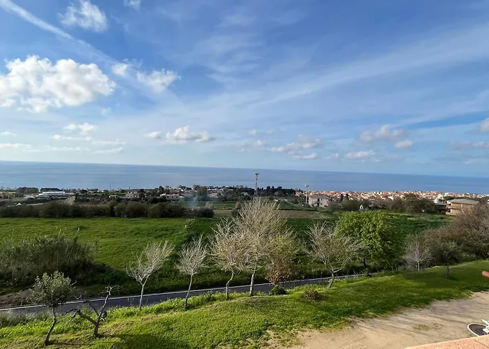 招待所 Residenza Domus Aurea Tropea- Vista Mare 3*