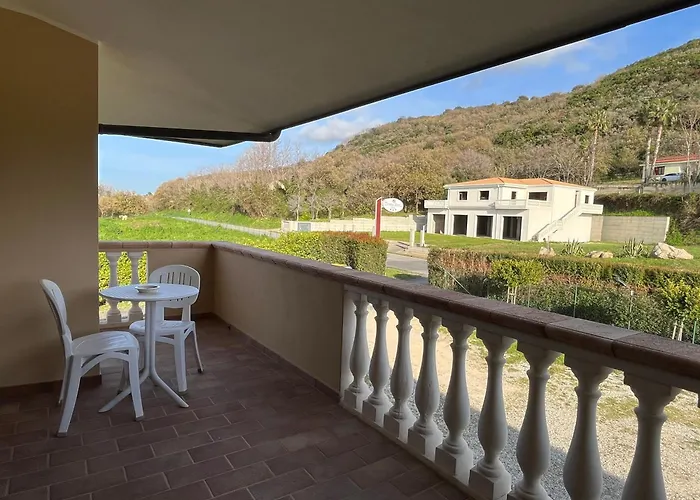 Residenza Domus Aurea Tropea- Vista Mare 招待所 圣多米尼卡