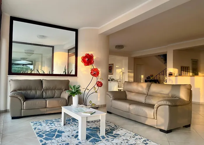 Residenza Domus Aurea Tropea- Vista Mare 3* 圣多米尼卡